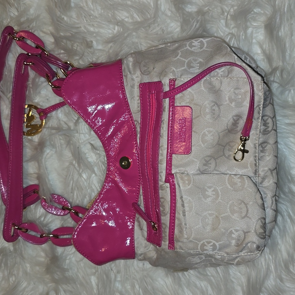 Michael Kors Pink and Tan Woven Shoulder Bag with Braided Straps - Picture 5 of 11